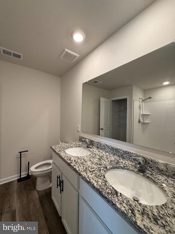 223 ORPINGTON DR, Martinsburg, WV 25403