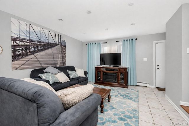 1019 E 228th Street, Bronx, NY 10466