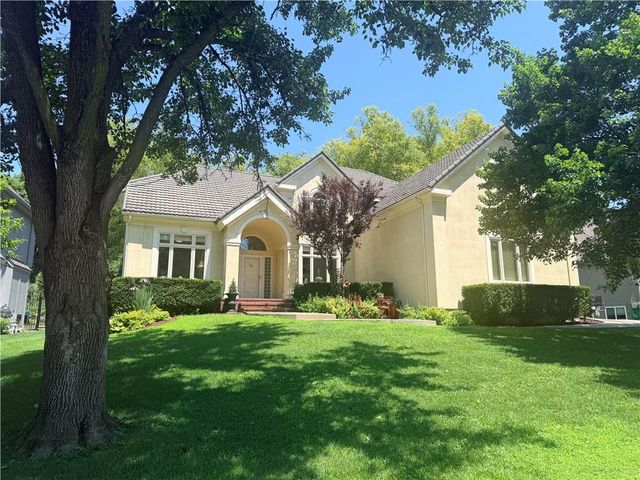 14612 W 50th Street, Shawnee, KS 66216