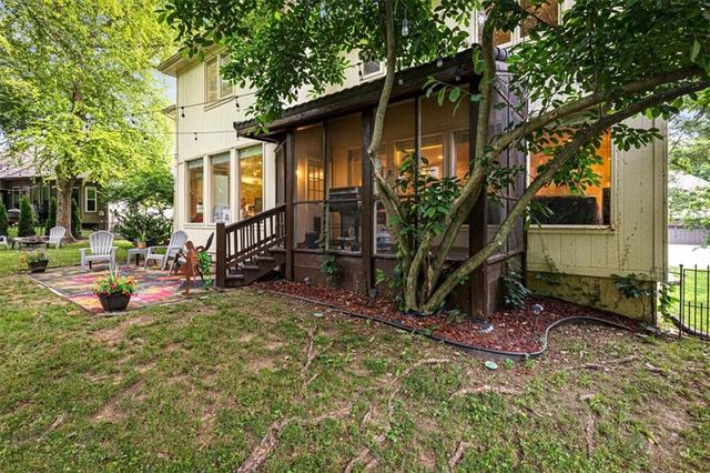 14612 W 50th Street, Shawnee, KS 66216