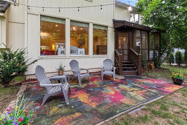 14612 W 50th Street, Shawnee, KS 66216