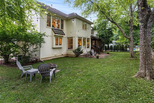 14612 W 50th Street, Shawnee, KS 66216