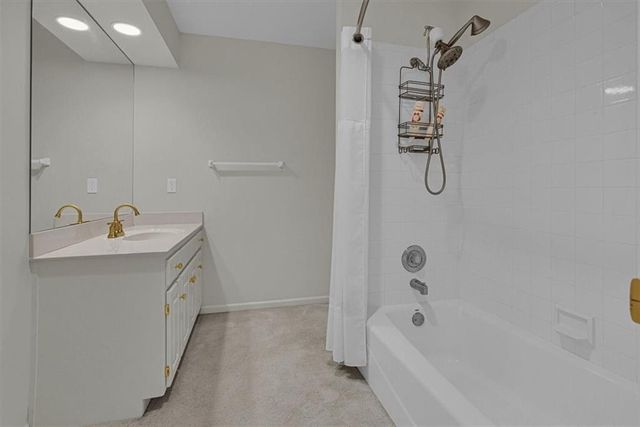 14612 W 50th Street, Shawnee, KS 66216