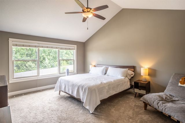 2405 148th Court, Urbandale, IA 50323