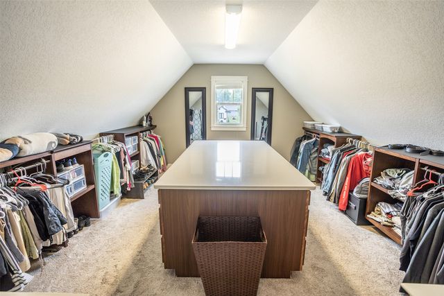 2405 148th Court, Urbandale, IA 50323
