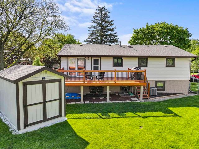 1214 Milton Lane, Schaumburg, IL 60193