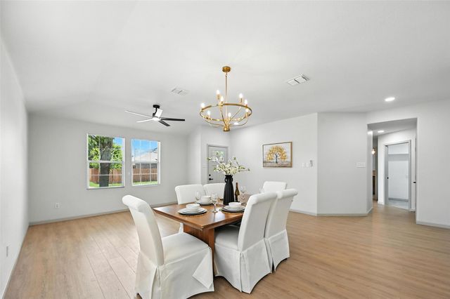 734 Mission Lane, Lancaster, TX 75146