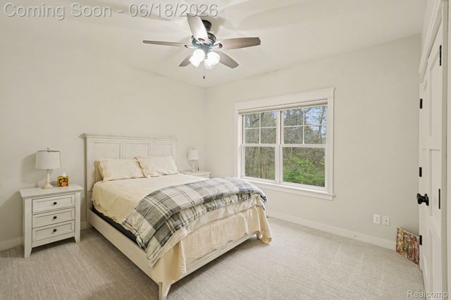 12310 Ivy Lane, Tyrone Township, MI 48430