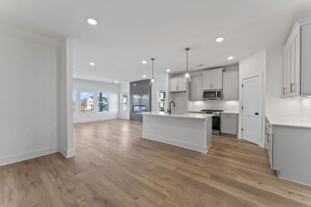 215 Conger Drive, Lebanon, TN 37087