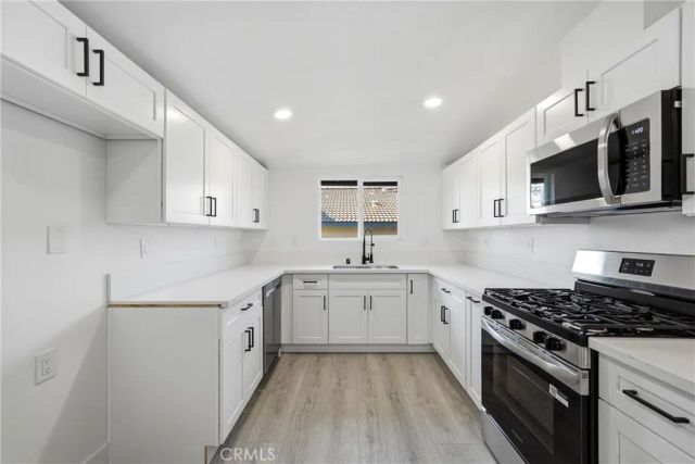 7221 Osbun, San Bernardino, CA 92404