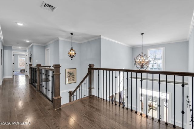 2 Tiffany Court, Farmingdale, NJ 07727