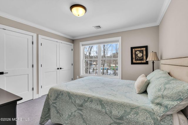 2 Tiffany Court, Farmingdale, NJ 07727