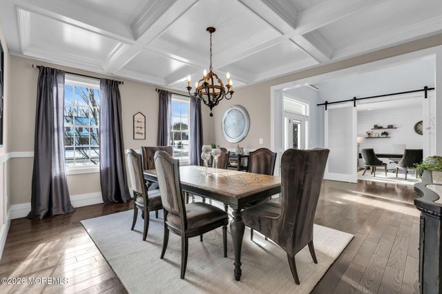 2 Tiffany Court, Farmingdale, NJ 07727