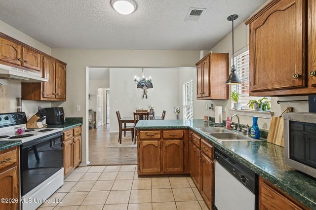 5422 Worth Cove, Southaven, MS 38671