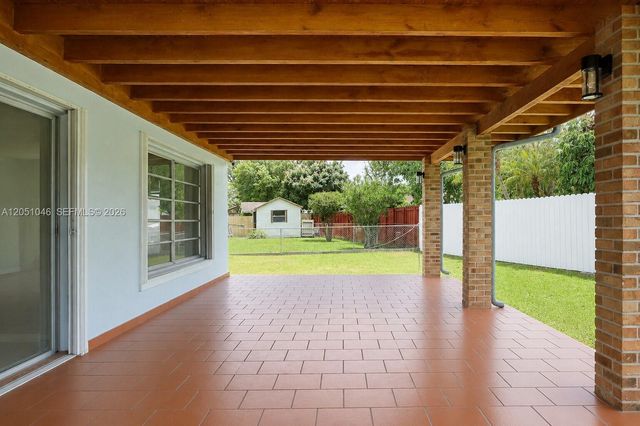 5221 SW 127th Place, Miami, FL 33175