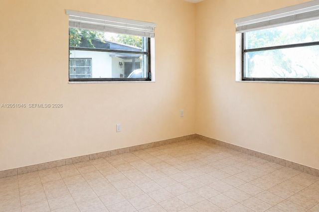 5221 SW 127th Place, Miami, FL 33175