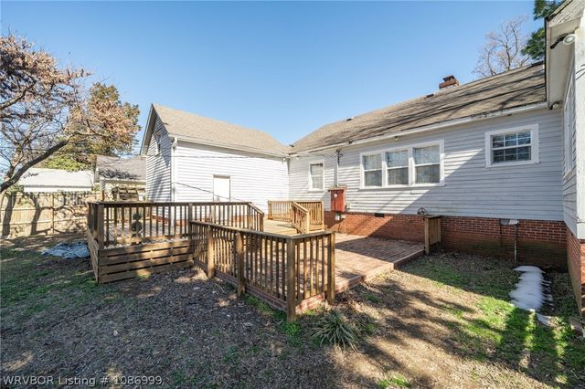 912 S 24th Street, Fort Smith, AR 72901