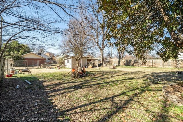 912 S 24th Street, Fort Smith, AR 72901