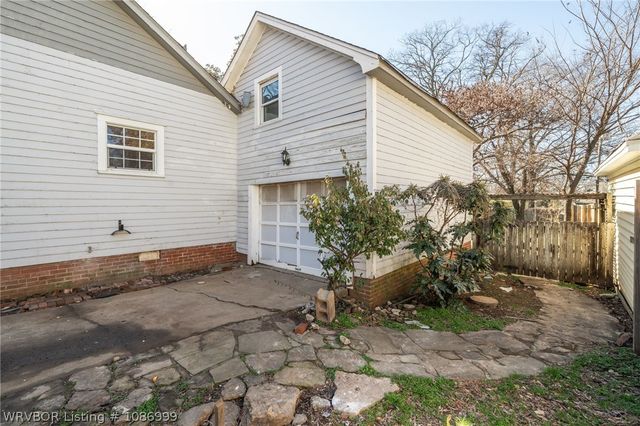 912 S 24th Street, Fort Smith, AR 72901