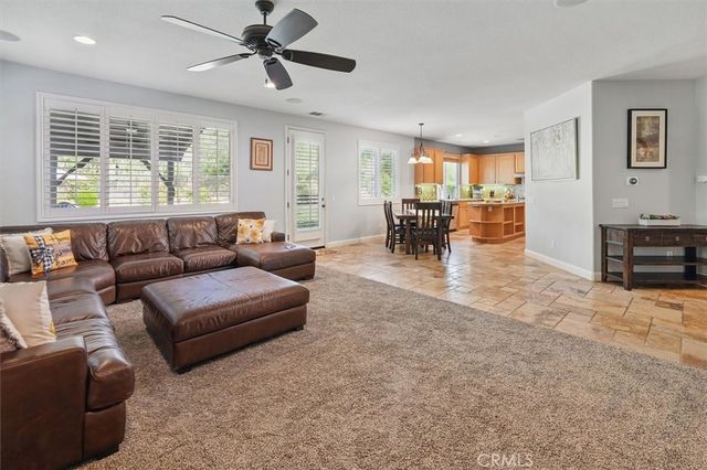 29160 Harmony Way, Saugus, CA 91390