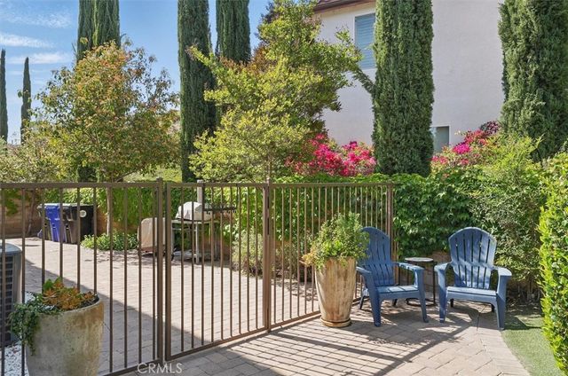 29160 Harmony Way, Saugus, CA 91390