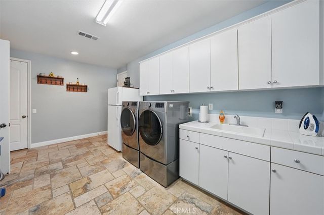 29160 Harmony Way, Saugus, CA 91390