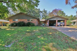 719 Holly Hills Drive, Biloxi, MS 39532