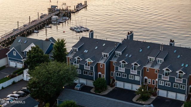 135 First Street 3B, Keyport, NJ 07735