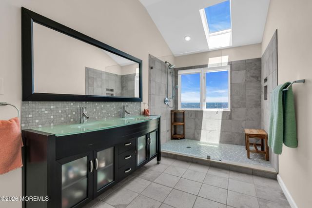 135 First Street 3B, Keyport, NJ 07735