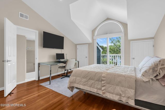 135 First Street 3B, Keyport, NJ 07735