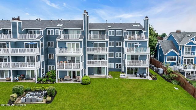 135 First Street 3B, Keyport, NJ 07735