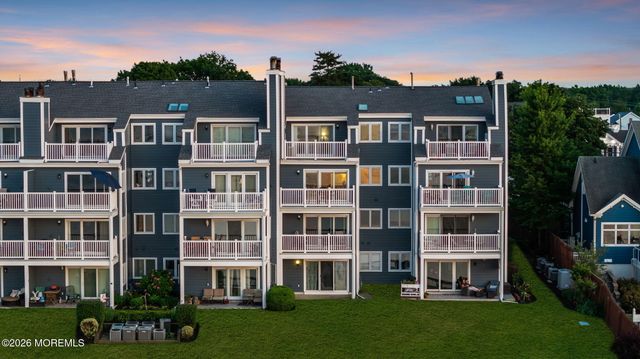 135 First Street 3B, Keyport, NJ 07735