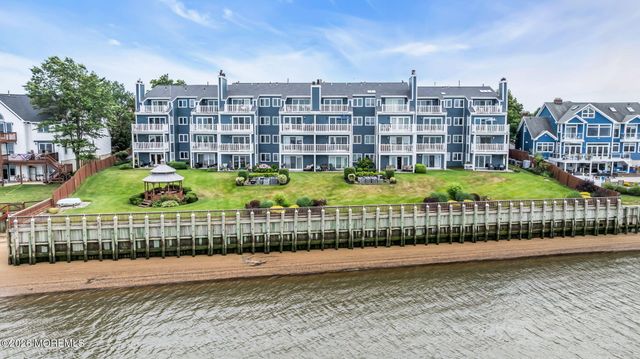 135 First Street 3B, Keyport, NJ 07735
