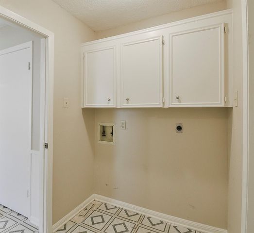 419 S Starboard Street, Crosby, TX 77532