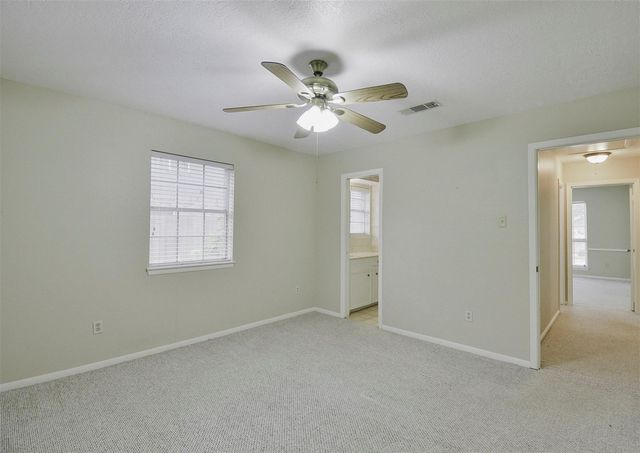 419 S Starboard Street, Crosby, TX 77532