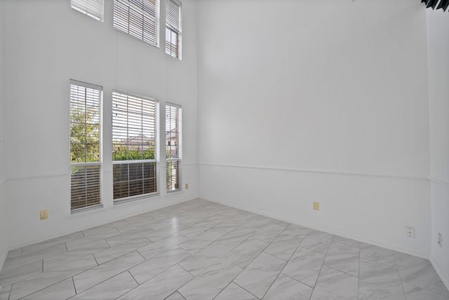 3904 Penny Royal Drive, Fort Worth, TX 76244