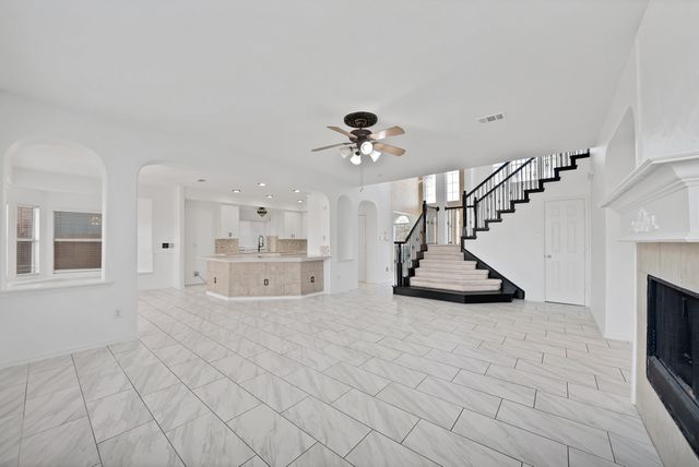 3904 Penny Royal Drive, Fort Worth, TX 76244