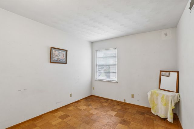 1810 Ridgewood Street, Irving, TX 75062