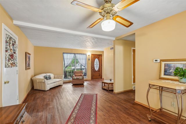 1810 Ridgewood Street, Irving, TX 75062
