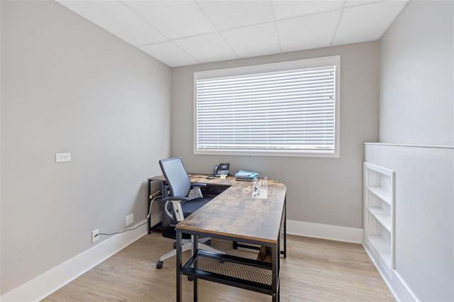 1716 Oak Park Blvd Boulevard, Lake Charles, LA 70601