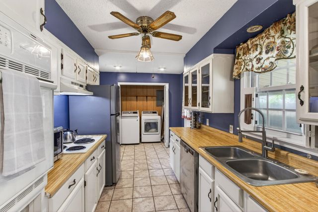 1657 DUKE ST, Memphis, TN 38108