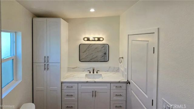 5634 Wish, Encino, CA 91316