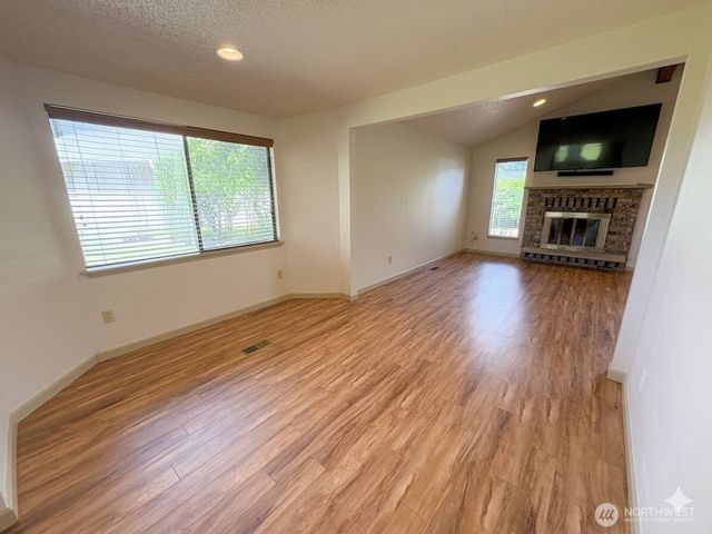 5203 65th Avenue SE, Olympia, WA 98513