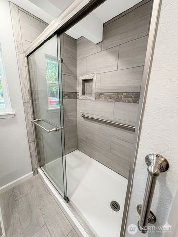 5203 65th Avenue SE, Olympia, WA 98513