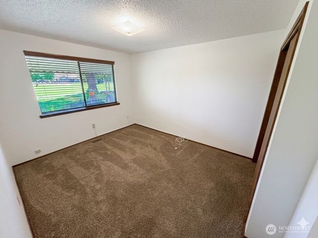 5203 65th Avenue SE, Olympia, WA 98513