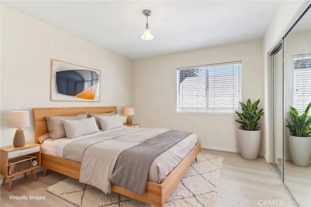 14618 Gilmore Street 16, Van Nuys, CA 91411
