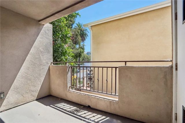 14618 Gilmore Street 16, Van Nuys, CA 91411