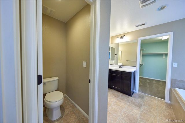 25462 E 2nd Place, Aurora, CO 80018