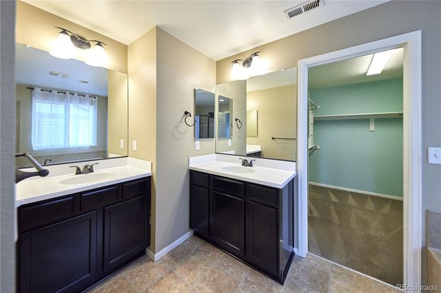 25462 E 2nd Place, Aurora, CO 80018