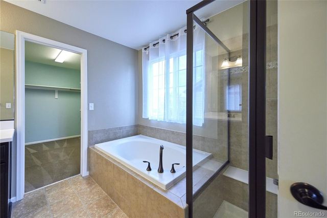 25462 E 2nd Place, Aurora, CO 80018
